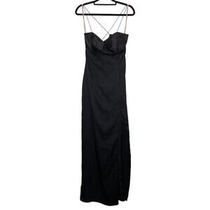 Fame and Partners | Dresses | Fame Partners Vania Plunge Halter Gown Size 2  | Poshmark